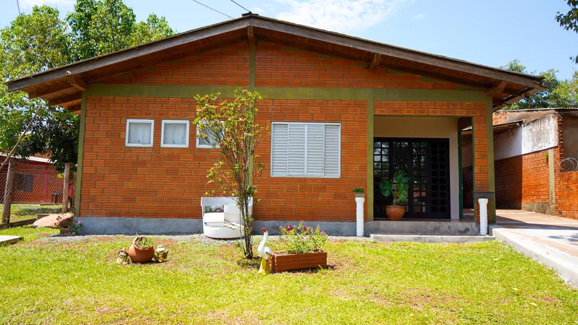 Iguazu Alojamiento "La Casa" Puerto Iguazu Room photo